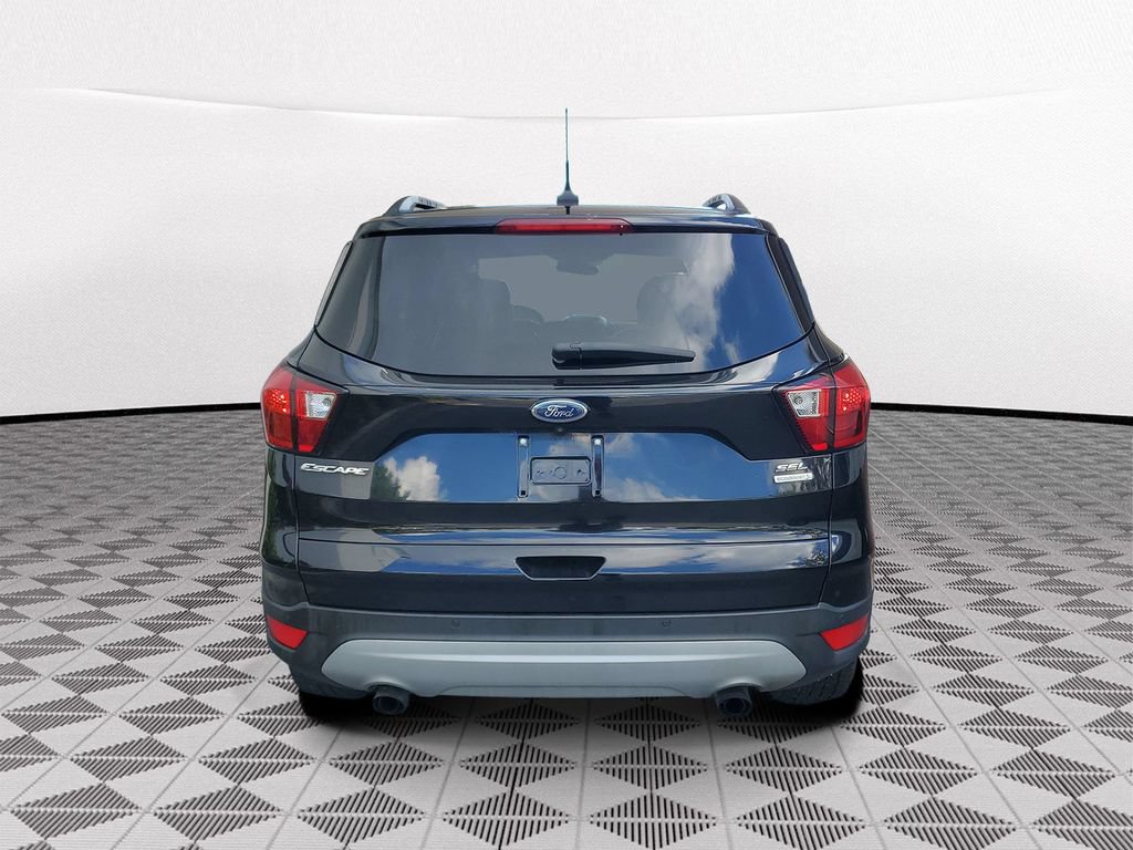 Used 2019 Ford Escape SEL FWD image 5