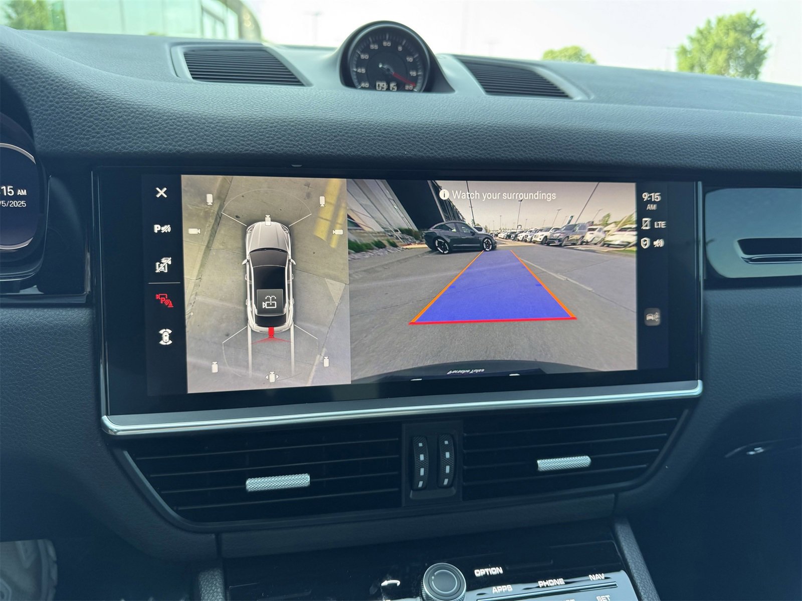 Certified 2022 Porsche Cayenne Coupe image 22