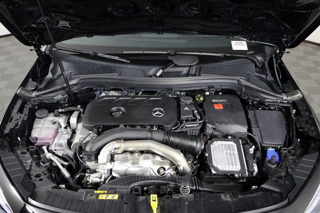 New 2026 Mercedes-Benz GLA 250 image 9