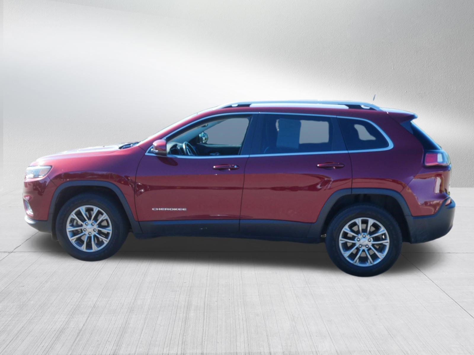 Certified 2020 Jeep Cherokee Latitude Plus w/ Comfort/Convenience Group AWD/4WD image 4