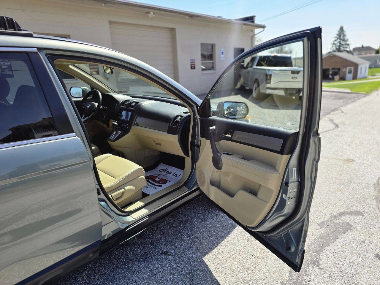 Used 2011 Honda CR-V EX-L image 24
