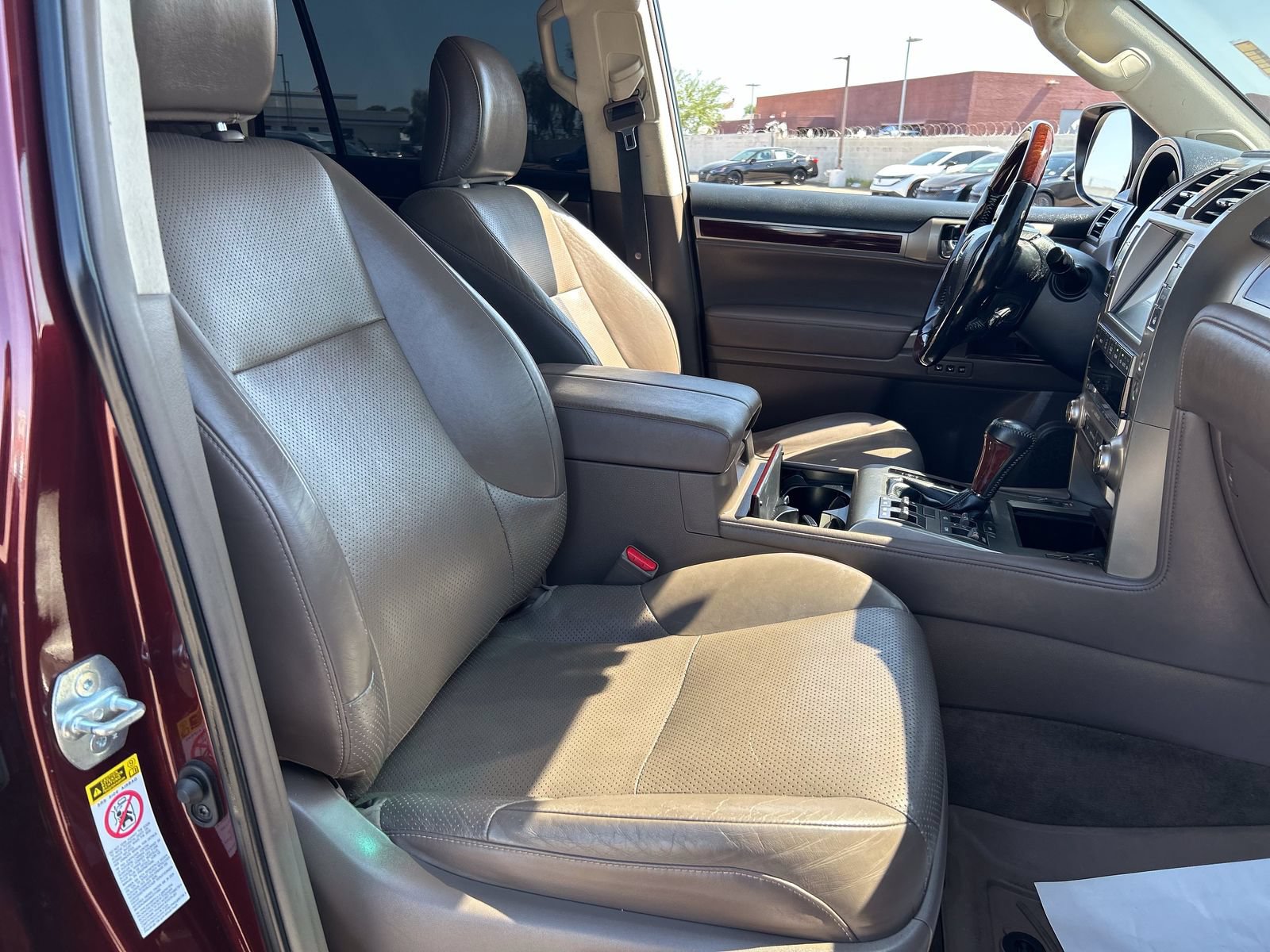 Used 2017 Lexus GX 460 Luxury AWD/4WD image 7