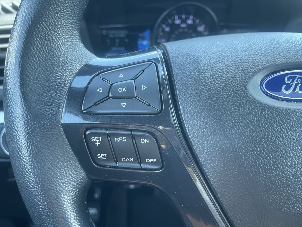 Used 2019 Ford Explorer XLT w/ Equipment Group 202A AWD/4WD image 21