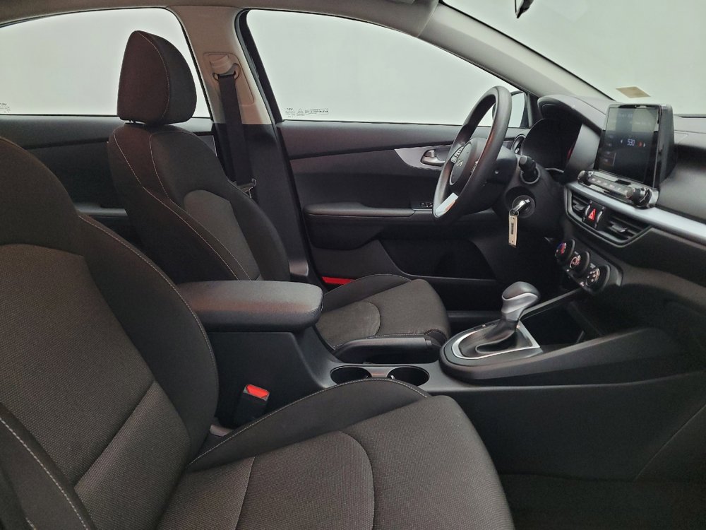 Used 2022 Kia Forte LXS w/ LXS Technology Package image 21