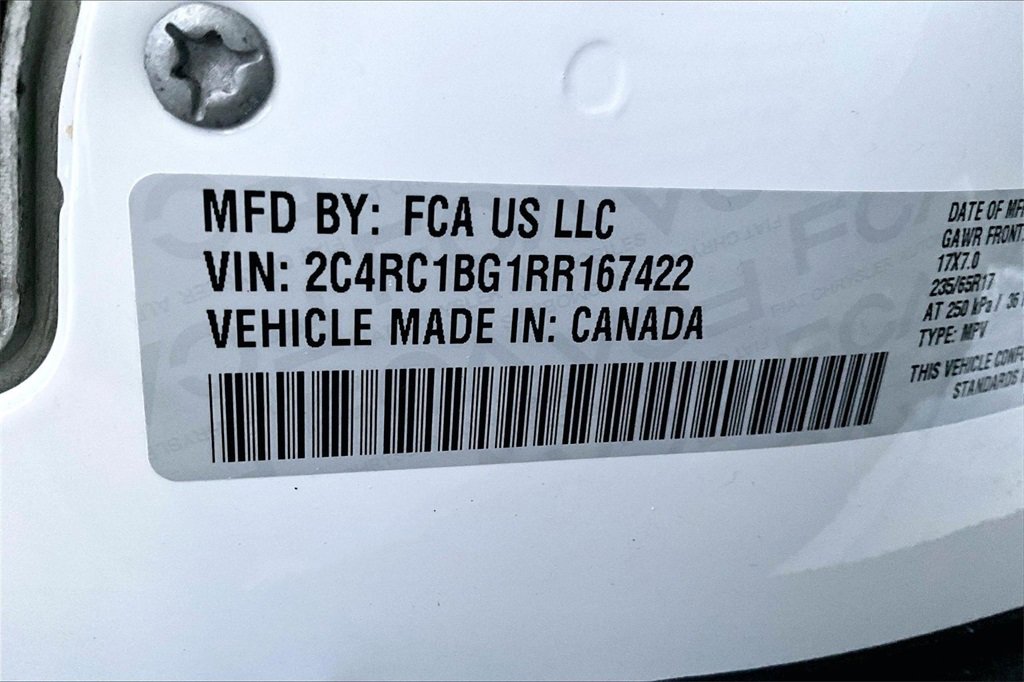 Used 2024 Chrysler Pacifica Touring-L image 33