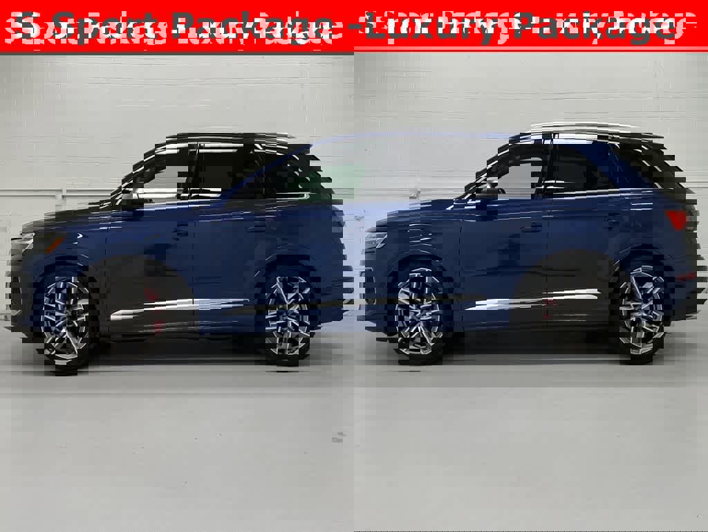 Used 2025 Audi SQ7 Prestige w/ Prestige Package image 3