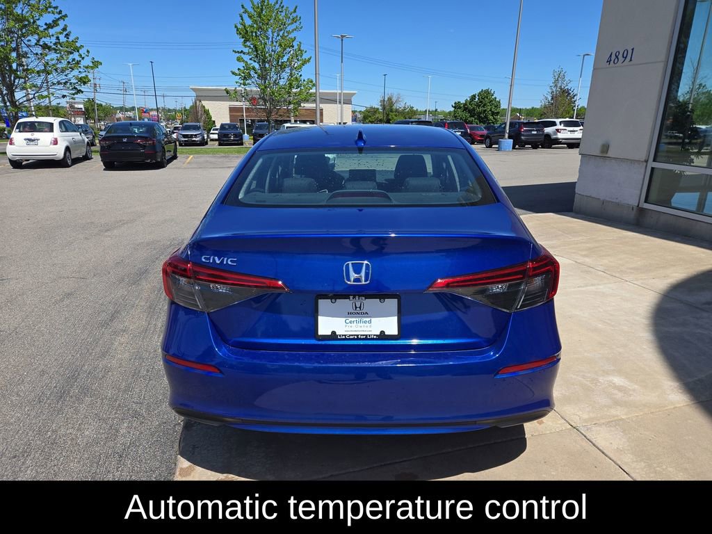 Used 2023 Honda Civic LX image 4