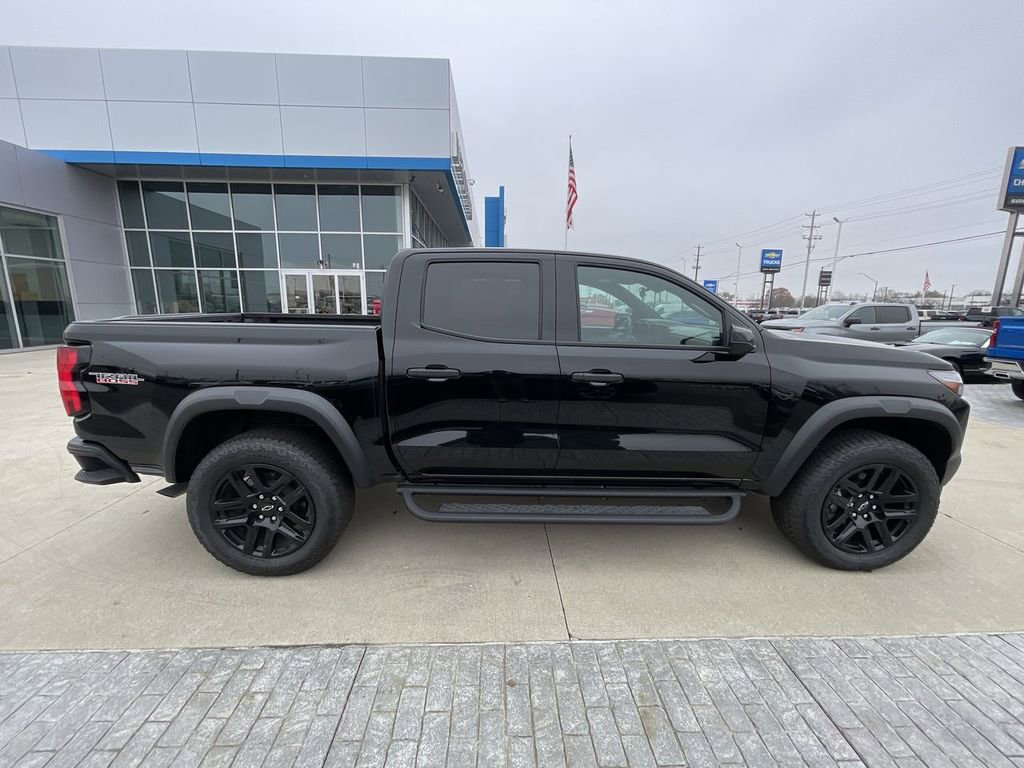 New 2025 Chevrolet Colorado Trail Boss AWD/4WD image 7