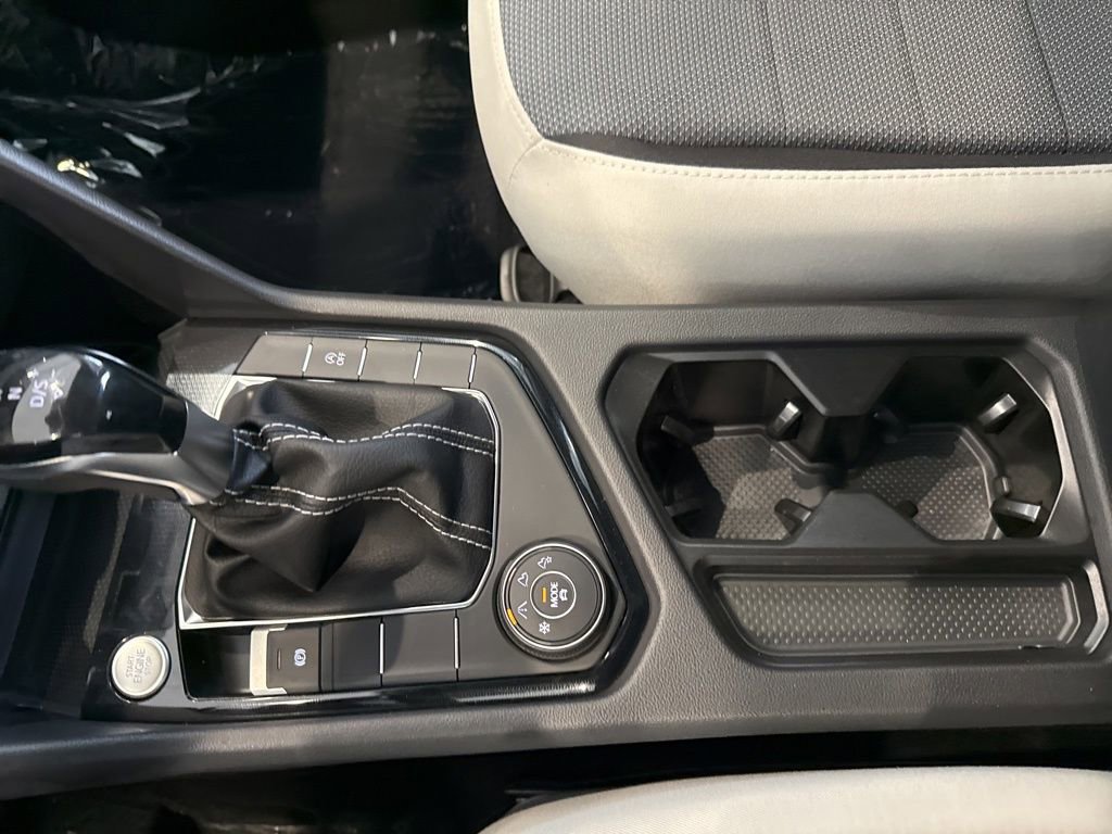 New 2026 Volkswagen Taos S image 19