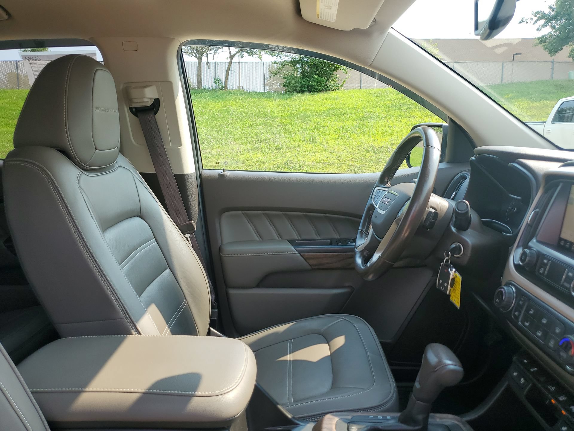 Used 2021 GMC Canyon Denali AWD/4WD image 33
