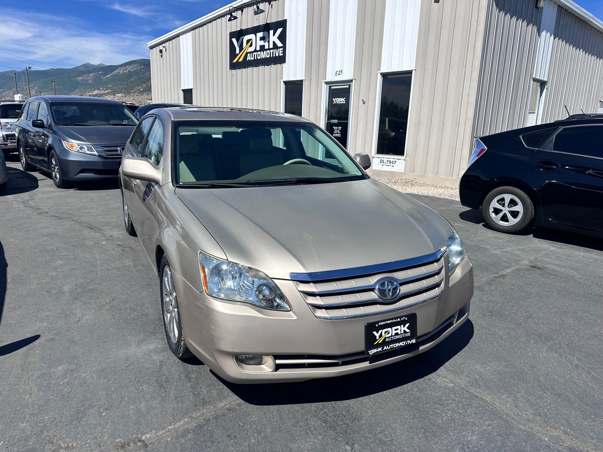 Used 2006 Toyota Avalon XLS