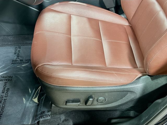 Certified 2023 Kia Telluride EX w/ EX Captain's Chair Package FWD image 20