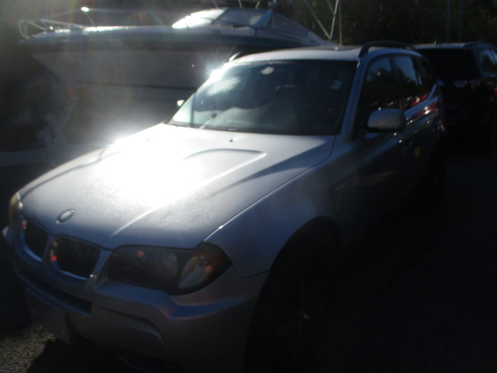 Used 2006 BMW X3 3.0i image 3
