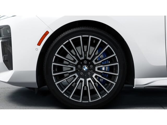 New 2026 BMW 760i xDrive w/ Executive Package AWD/4WD image 7