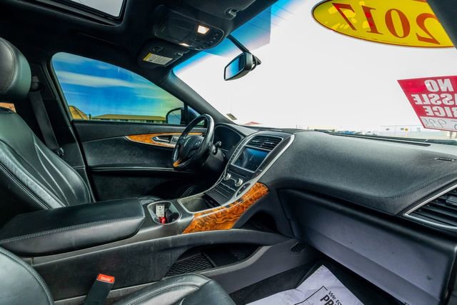 Used 2017 Lincoln MKX Reserve image 24