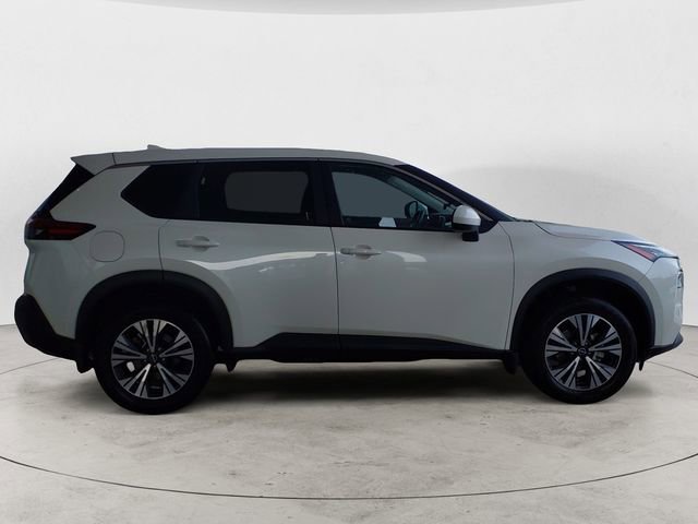 Used 2023 Nissan Rogue SV image 6