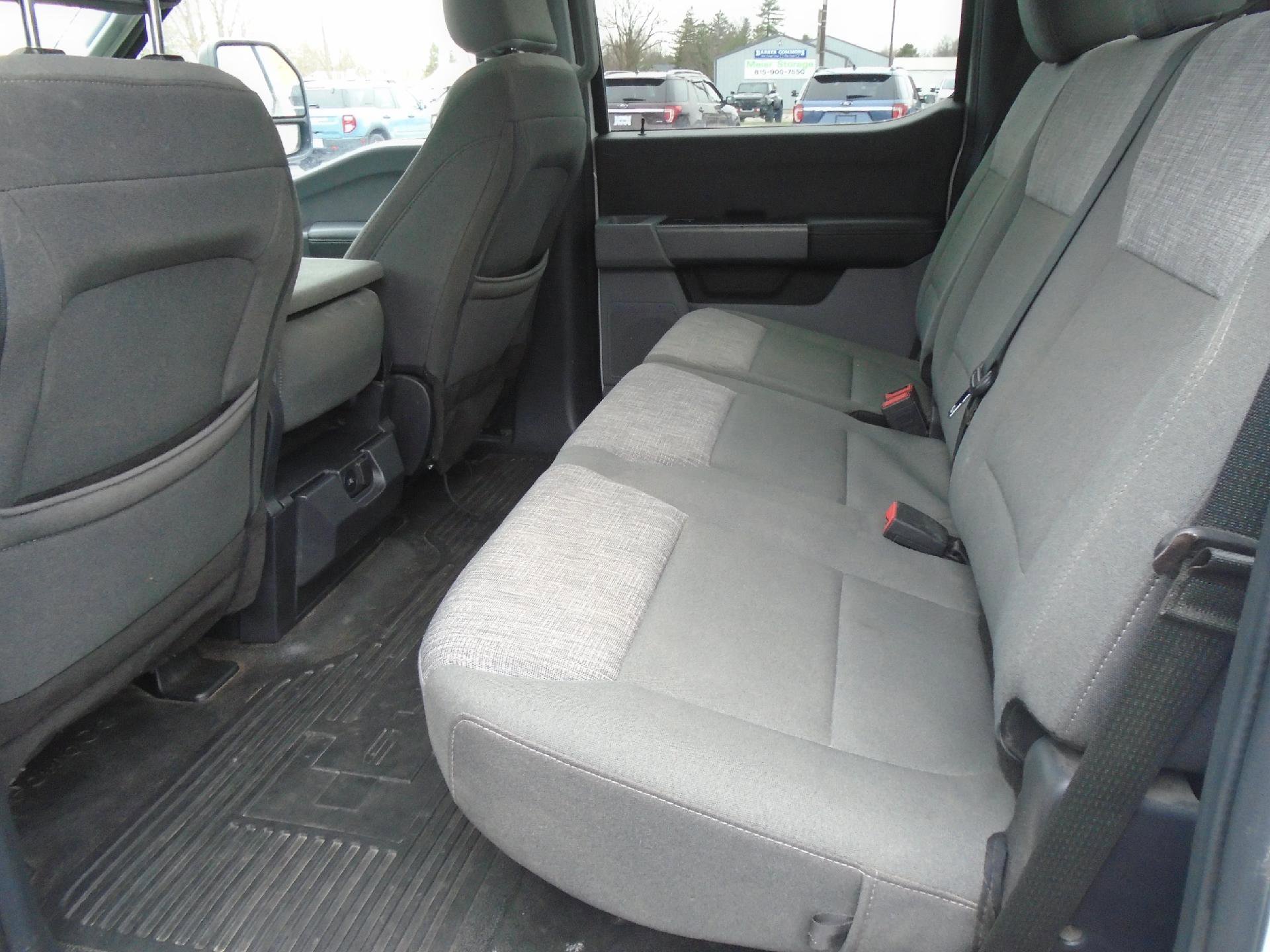 Used 2023 Ford F250 XLT w/ F-250 >10K GVWR Package image 16