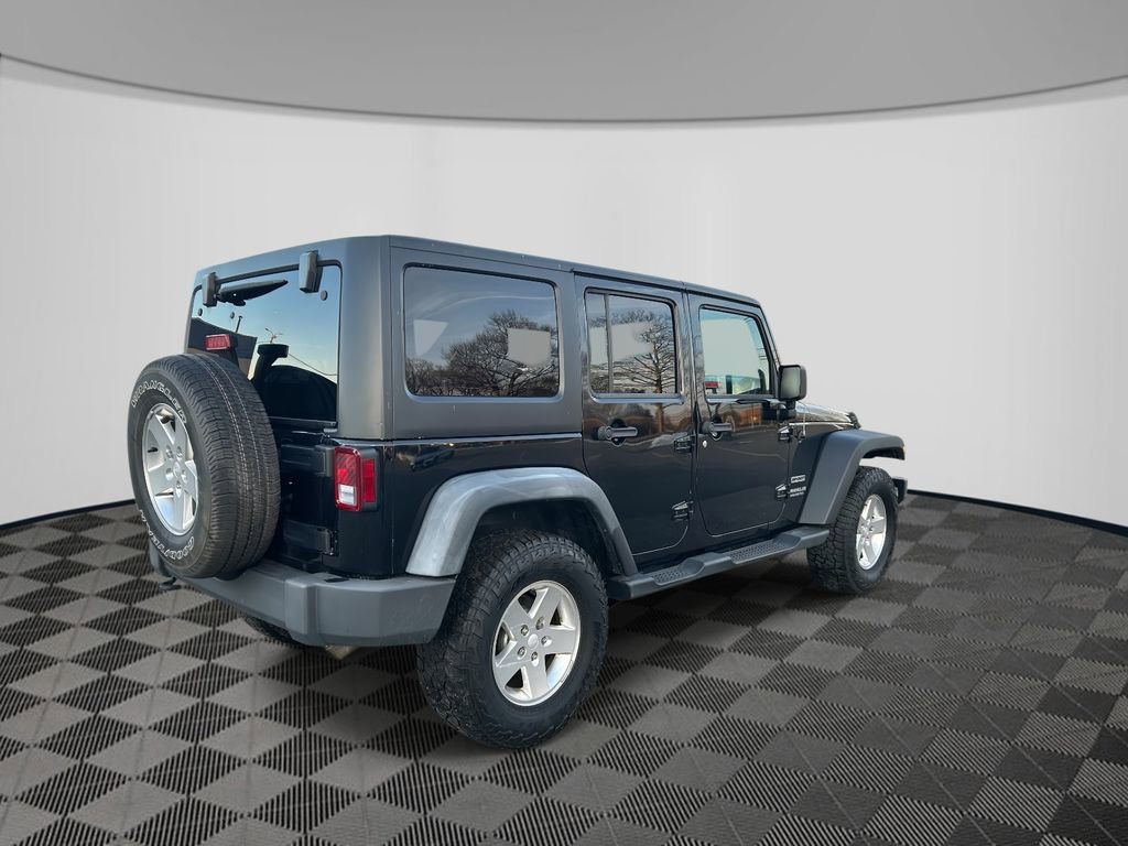 Used 2012 Jeep Wrangler Unlimited Sport image 5