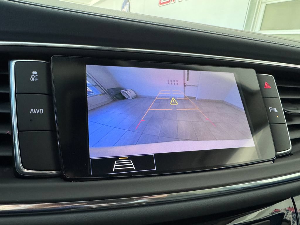 Certified 2021 Buick Enclave Essence AWD/4WD image 20