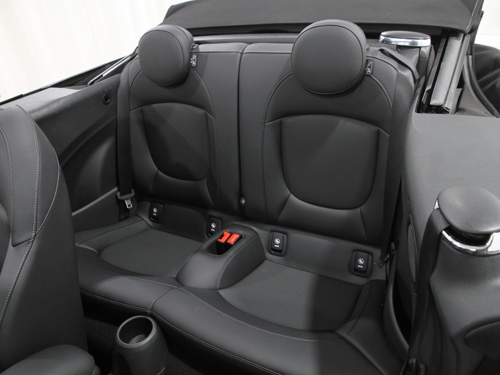 Certified 2023 MINI Cooper S image 19