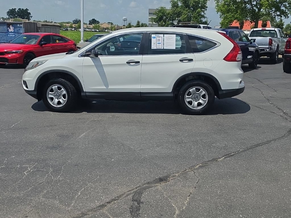 Used 2016 Honda CR-V LX image 4