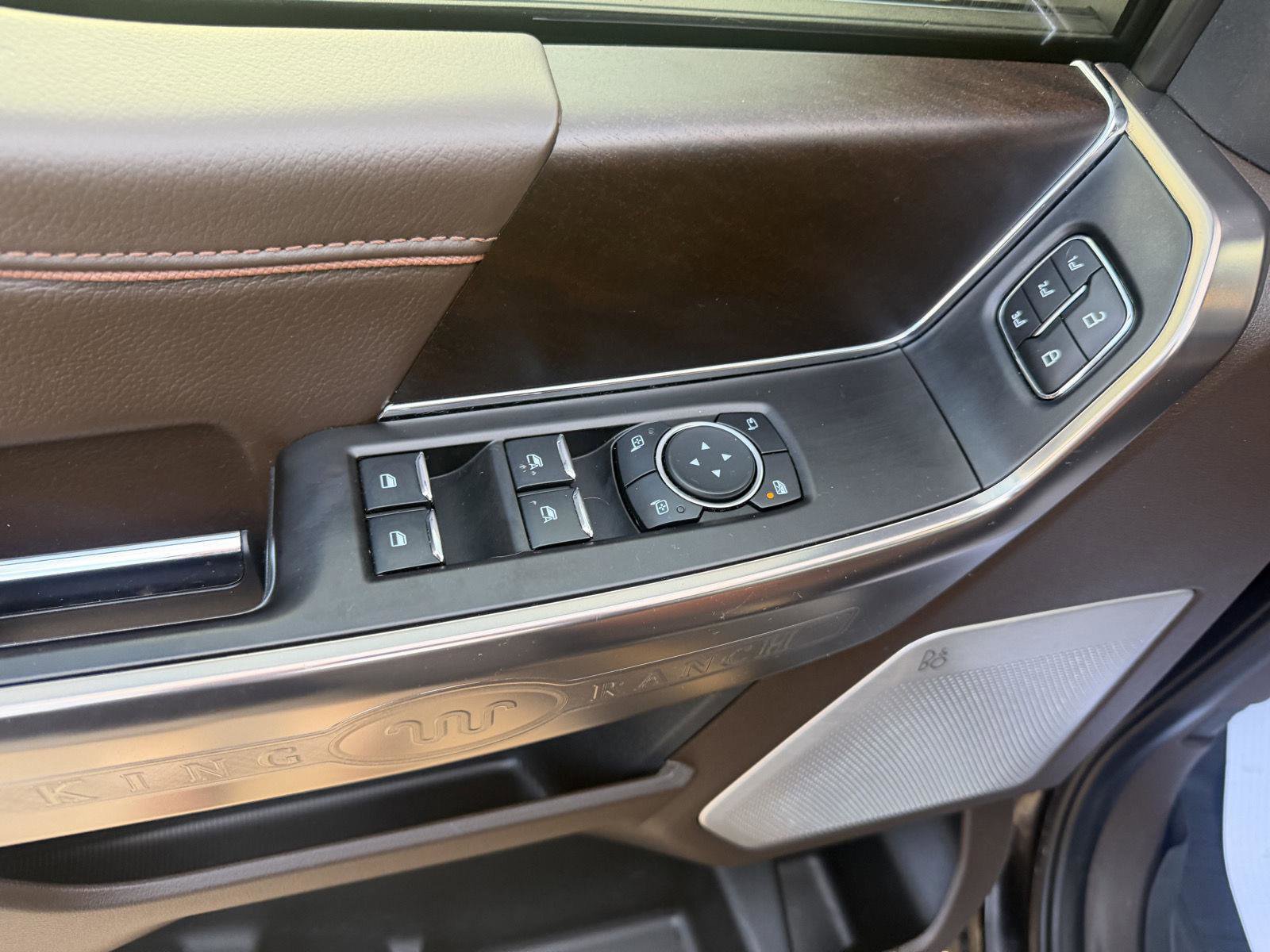 Used 2024 Ford F150 King Ranch w/ FX4 Off-Road Package image 10