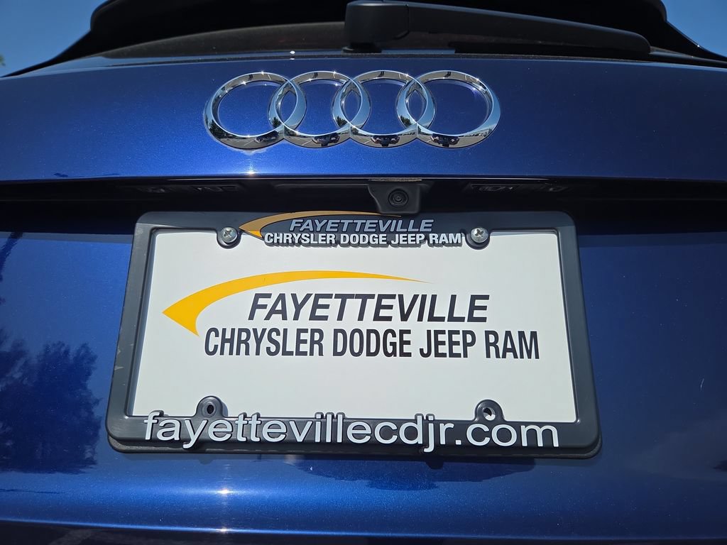 Used 2025 Audi Q3 2.0T Premium AWD/4WD image 28