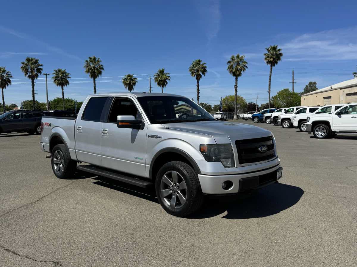 Used 2014 Ford F150 FX4 w/ Equipment Group 402A Luxury AWD/4WD image 2