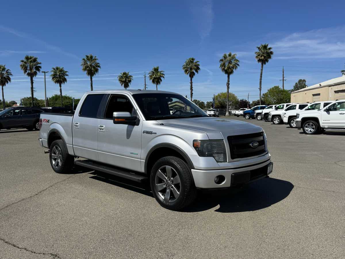 Used 2014 Ford F150 FX4 w/ Equipment Group 402A Luxury AWD/4WD image 2
