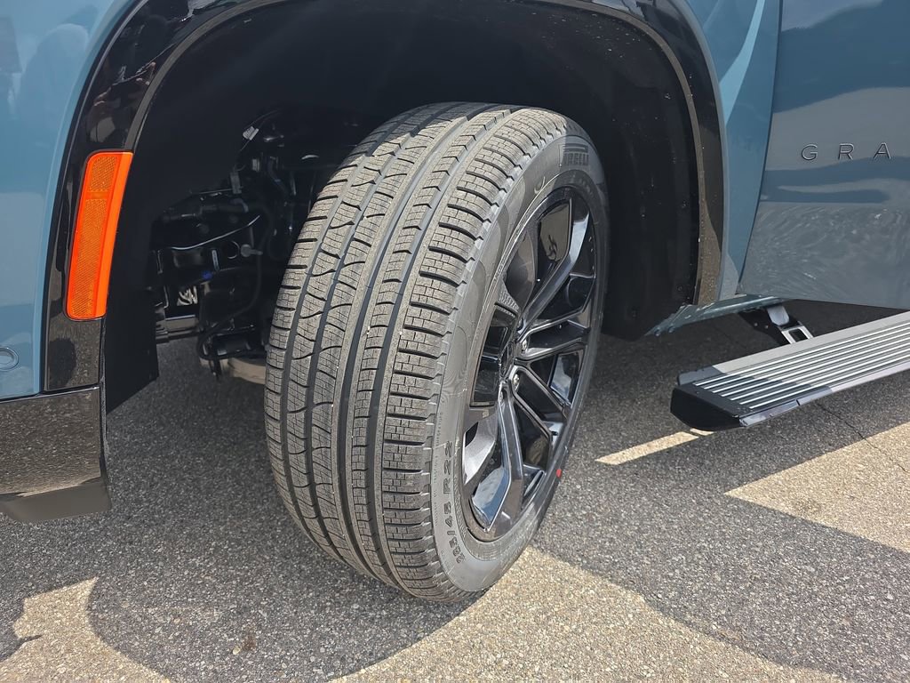 New 2026 Jeep Grand Wagoneer L Summit image 38