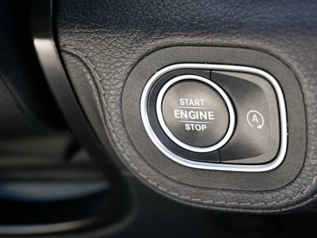 Used 2022 Mercedes-Benz GLS 450 4MATIC image 27