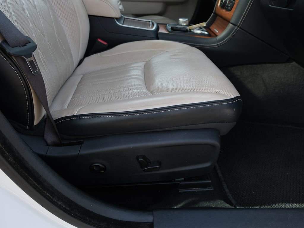 Used 2018 Chrysler 300 C w/ Sun, Sound & Nav Package image 35