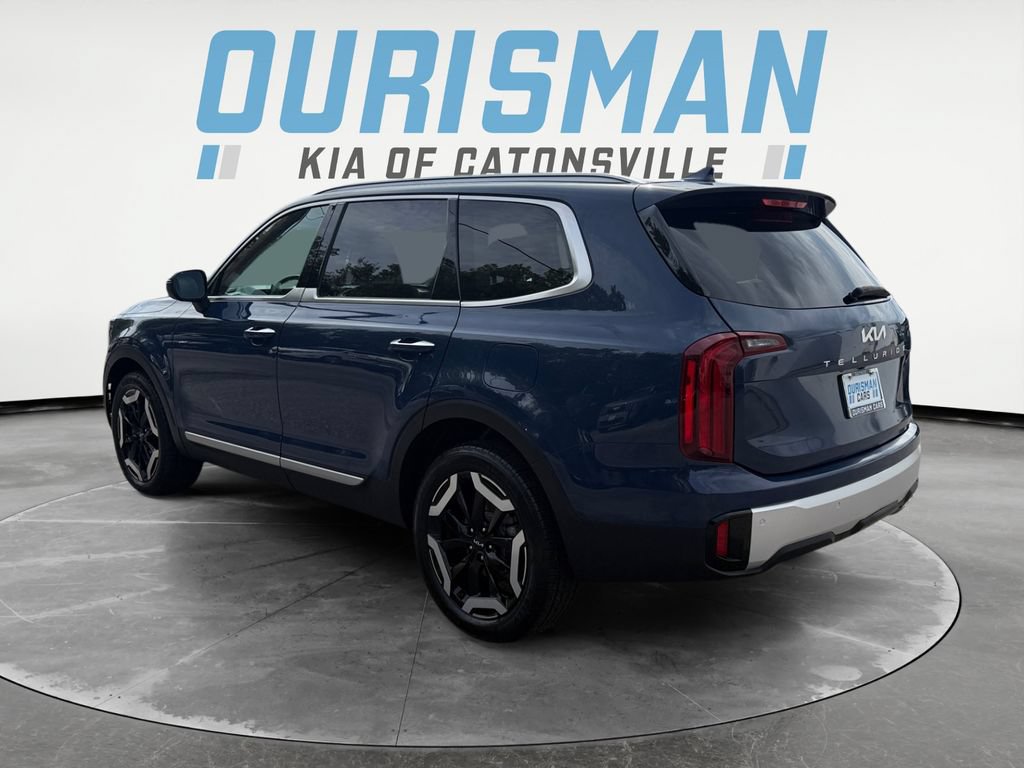 Used 2025 Kia Telluride S FWD image 4