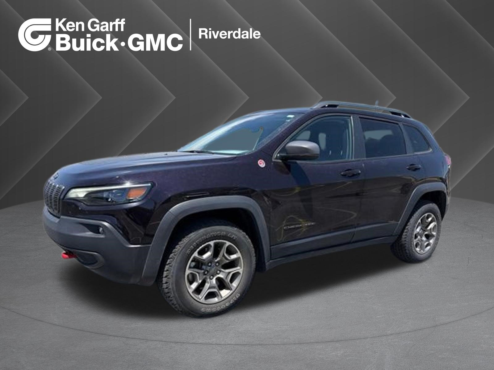 Used 2021 Jeep Cherokee Trailhawk AWD/4WD image 1