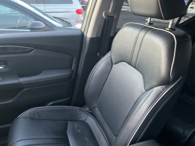 Used 2023 Honda Pilot Elite image 13