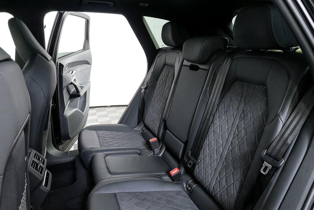 New 2025 Audi SQ5 Premium Plus AWD/4WD image 21