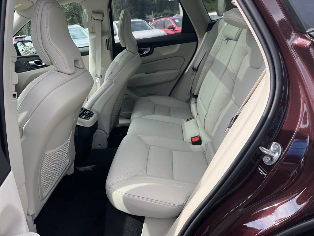 New 2026 Volvo XC60 B5 Ultra w/ Protection Package Premier image 31