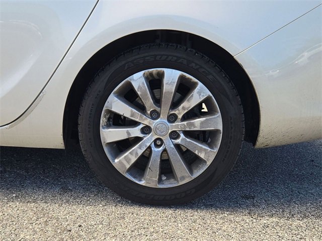 Used 2015 Buick Verano w/ Comfort Package image 6
