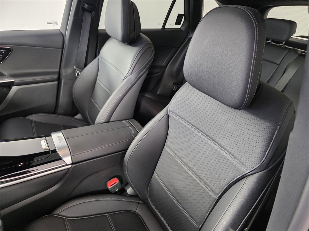 Certified 2025 Mercedes-Benz GLC 300 GLC 300 image 11