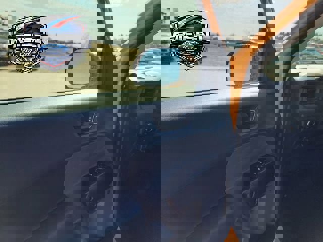 New 2026 Ford Maverick Lariat w/ Black Appearance Package image 18