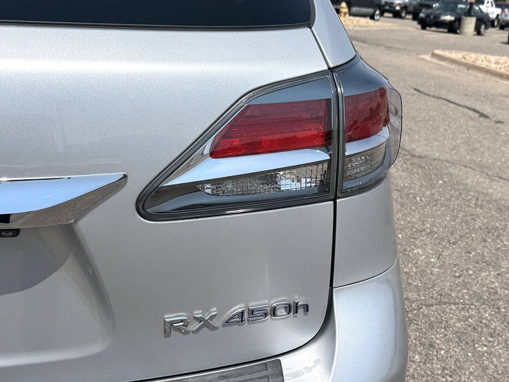 Used 2015 Lexus RX 450h AWD image 9