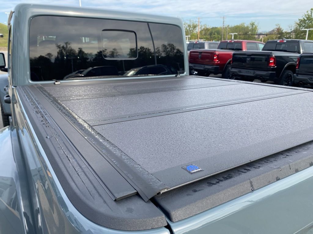 New 2025 Jeep Gladiator Rubicon AWD/4WD image 19