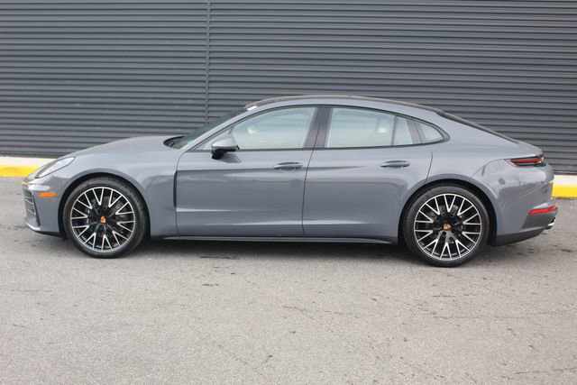 New 2026 Porsche Panamera 4 image 2