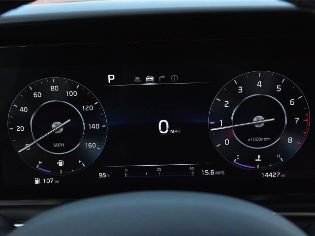 Used 2024 Kia Carnival SX Prestige FWD image 24