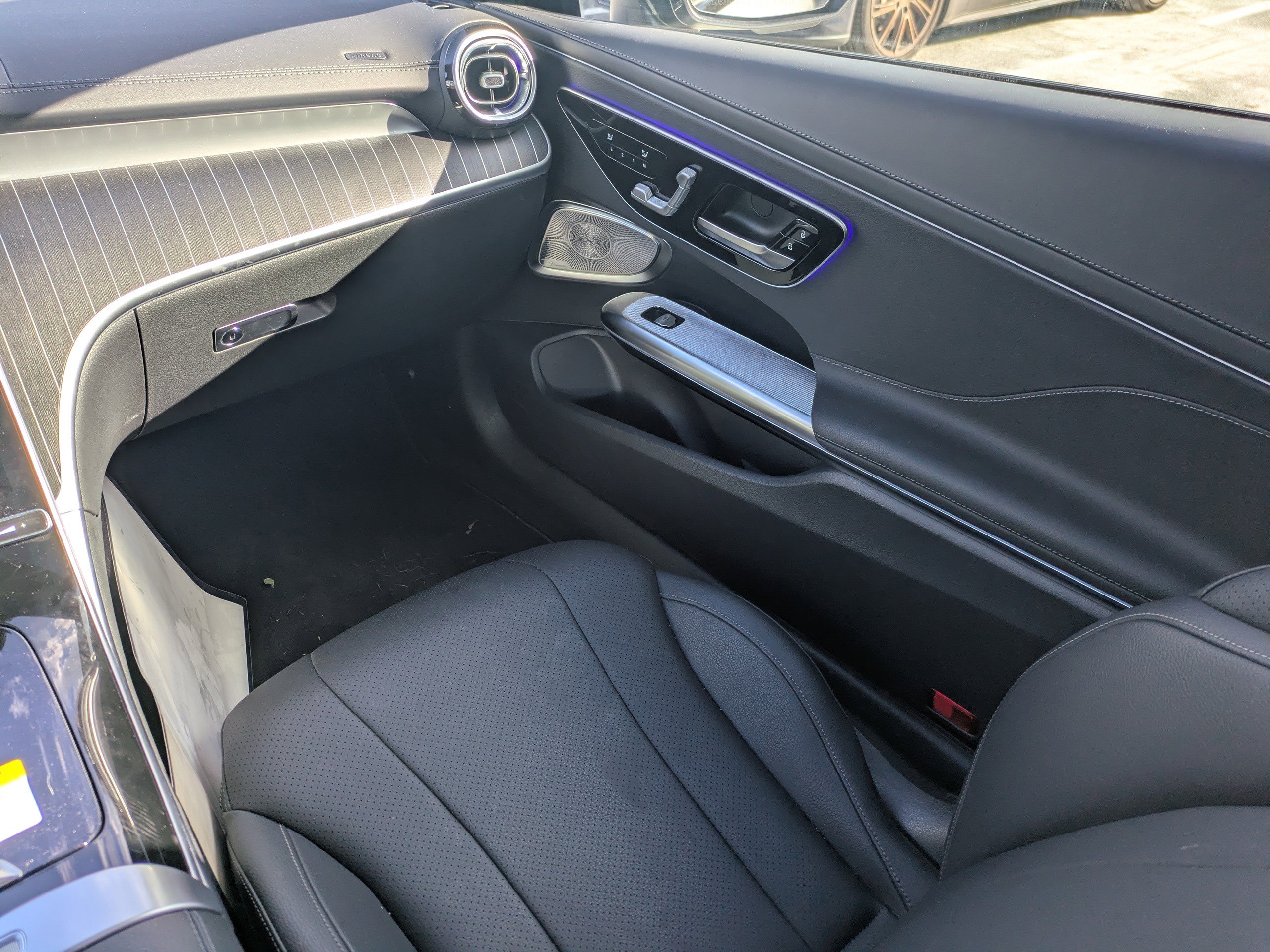 Certified 2024 Mercedes-Benz CLE 300 4MATIC Coupe image 20