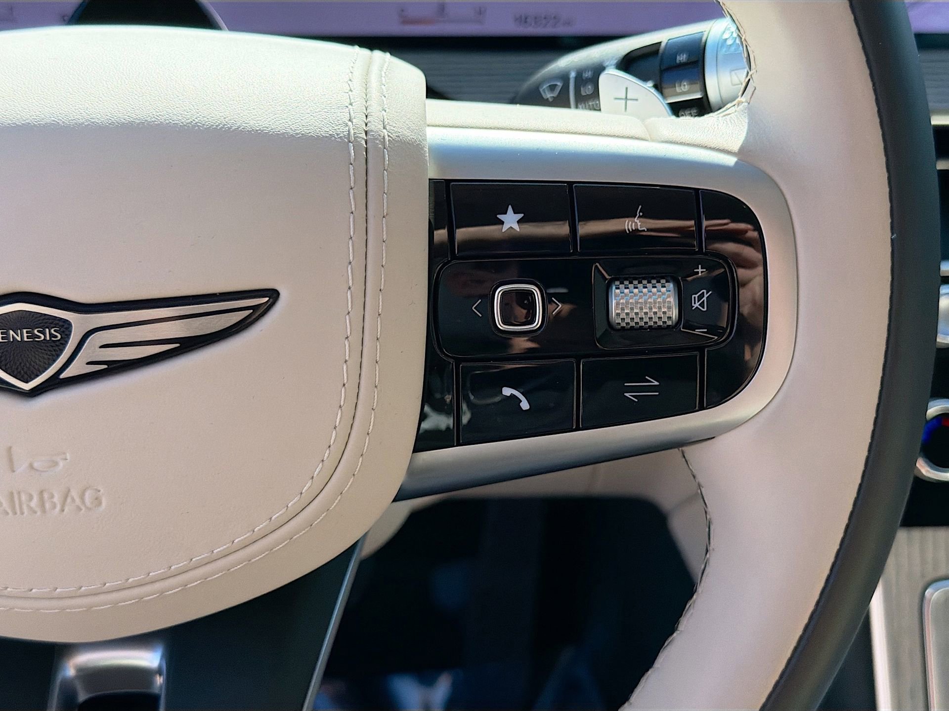 Used 2025 Genesis GV80 3.5T Prestige image 41