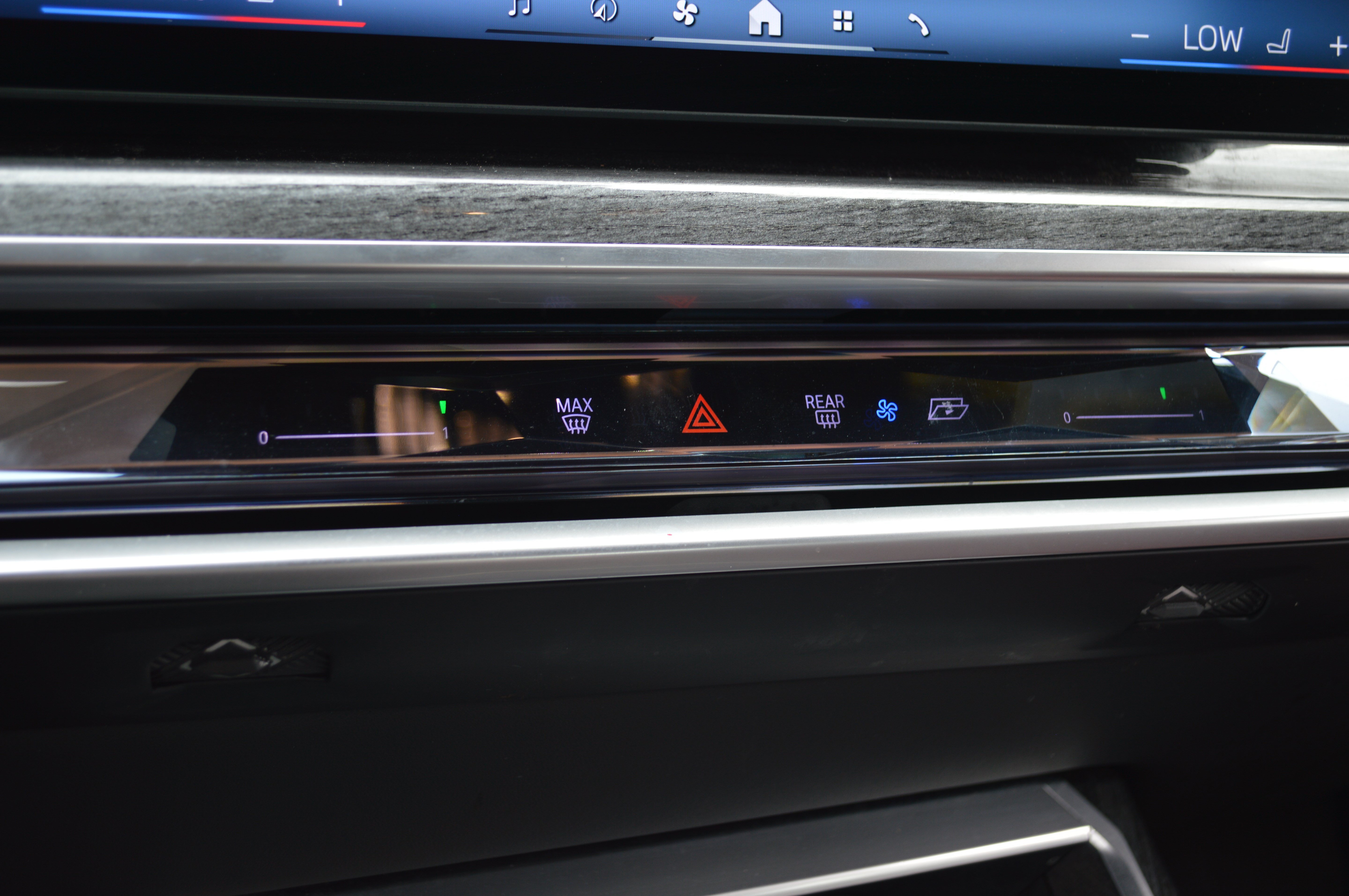 Certified 2023 BMW i7 xDrive60 w/ Executive Package 2 AWD/4WD image 23
