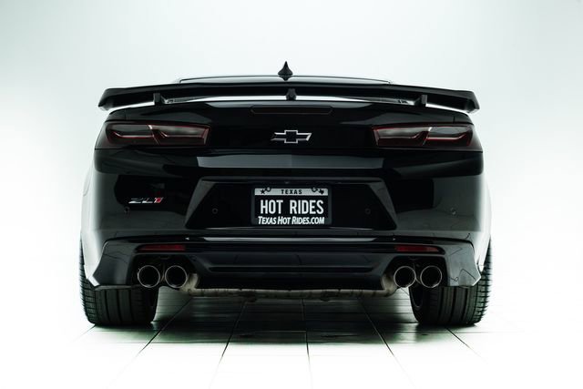 Used 2018 Chevrolet Camaro ZL1 image 16