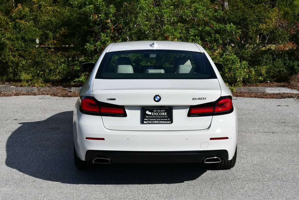 Used 2021 BMW 540i xDrive w/ Premium Package AWD/4WD image 27