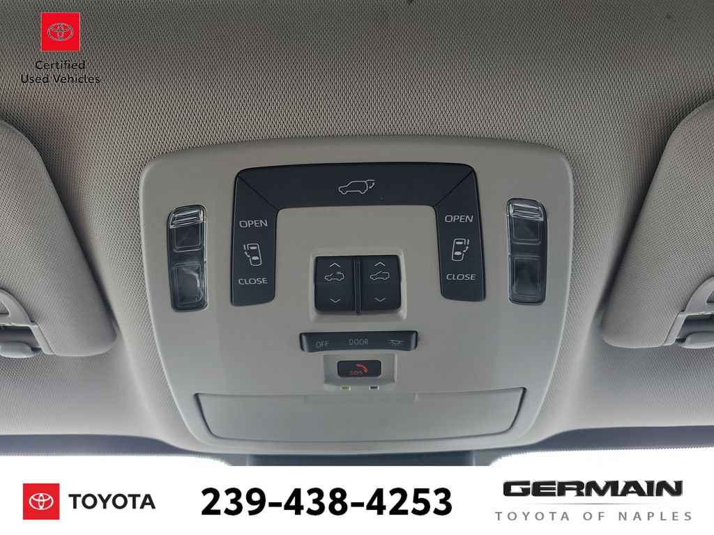 Certified 2022 Toyota Sienna XLE FWD image 33